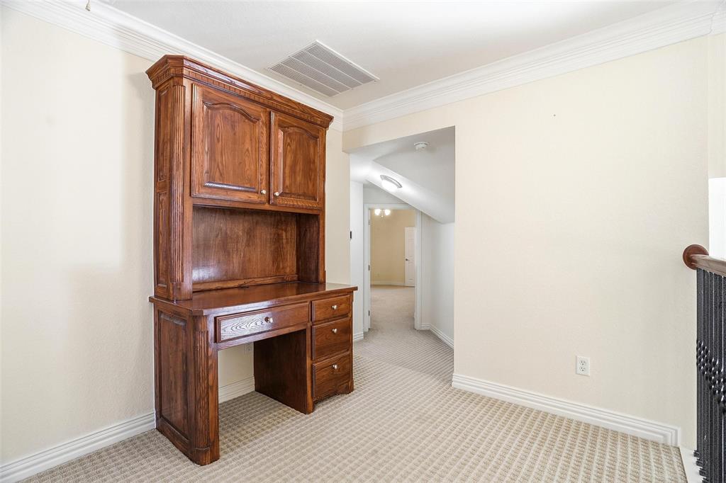 1825 Spinnaker Lane Azle, TX 76020 - Photo 25 of 40