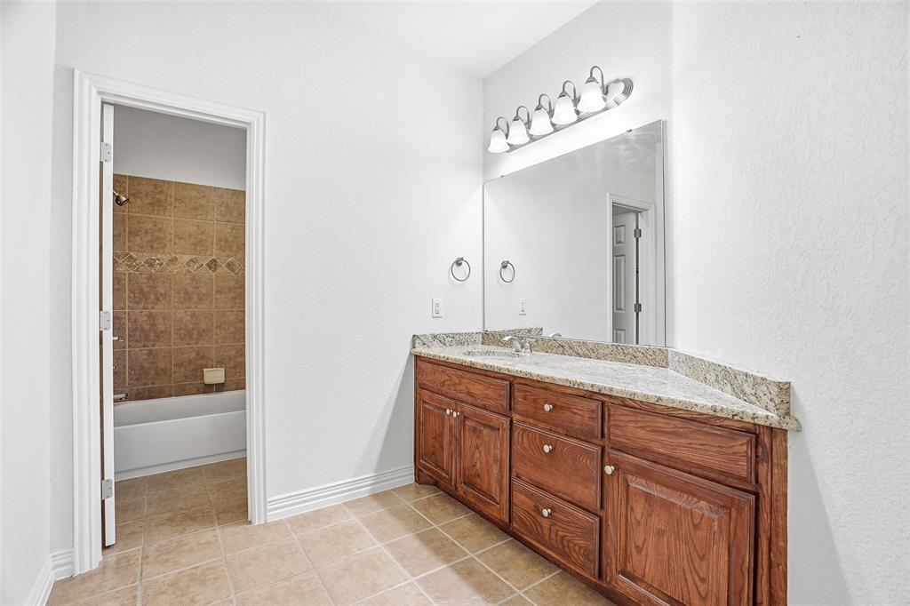 1825 Spinnaker Lane Azle, TX 76020 - Photo 26 of 40