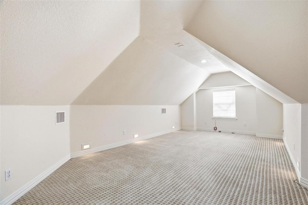 1825 Spinnaker Lane Azle, TX 76020 - Photo 29 of 40