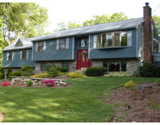 25 Great Rock Road Hanover, MA 02339 - Photo 1 of 1 Gallery Image 1