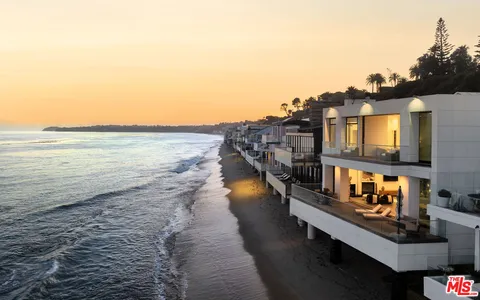 $12,450,000 | 26814 Malibu Cove Colony Drive, Malibu, CA 90265