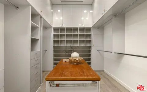 $12,450,000 | 26814 Malibu Cove Colony Drive, Malibu, CA 90265