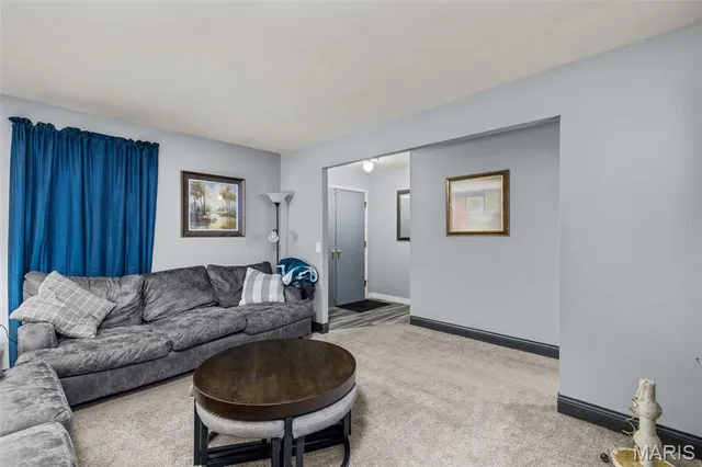 $185,000 | 1188 Boardwalk Avenue, Florissant, MO 63031