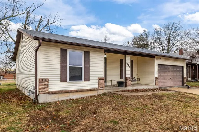 $185,000 | 1188 Boardwalk Avenue, Florissant, MO 63031