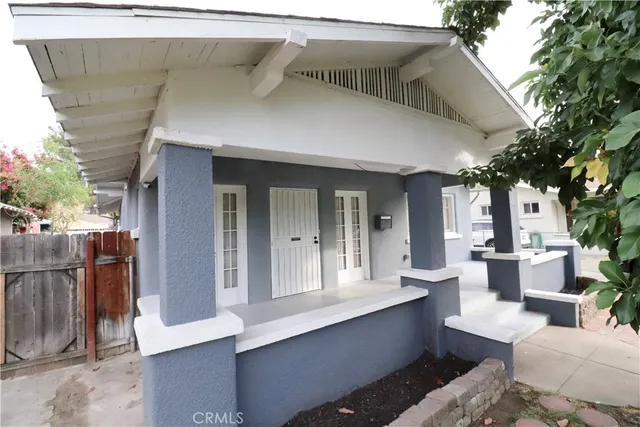 $3,200 | 3152 Lime Street, Riverside, CA 92501