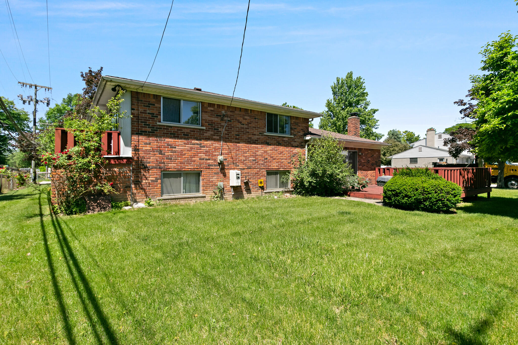 16110 Wayne Road Livonia, MI 48154 - Photo 4 of 44 IMG_0583