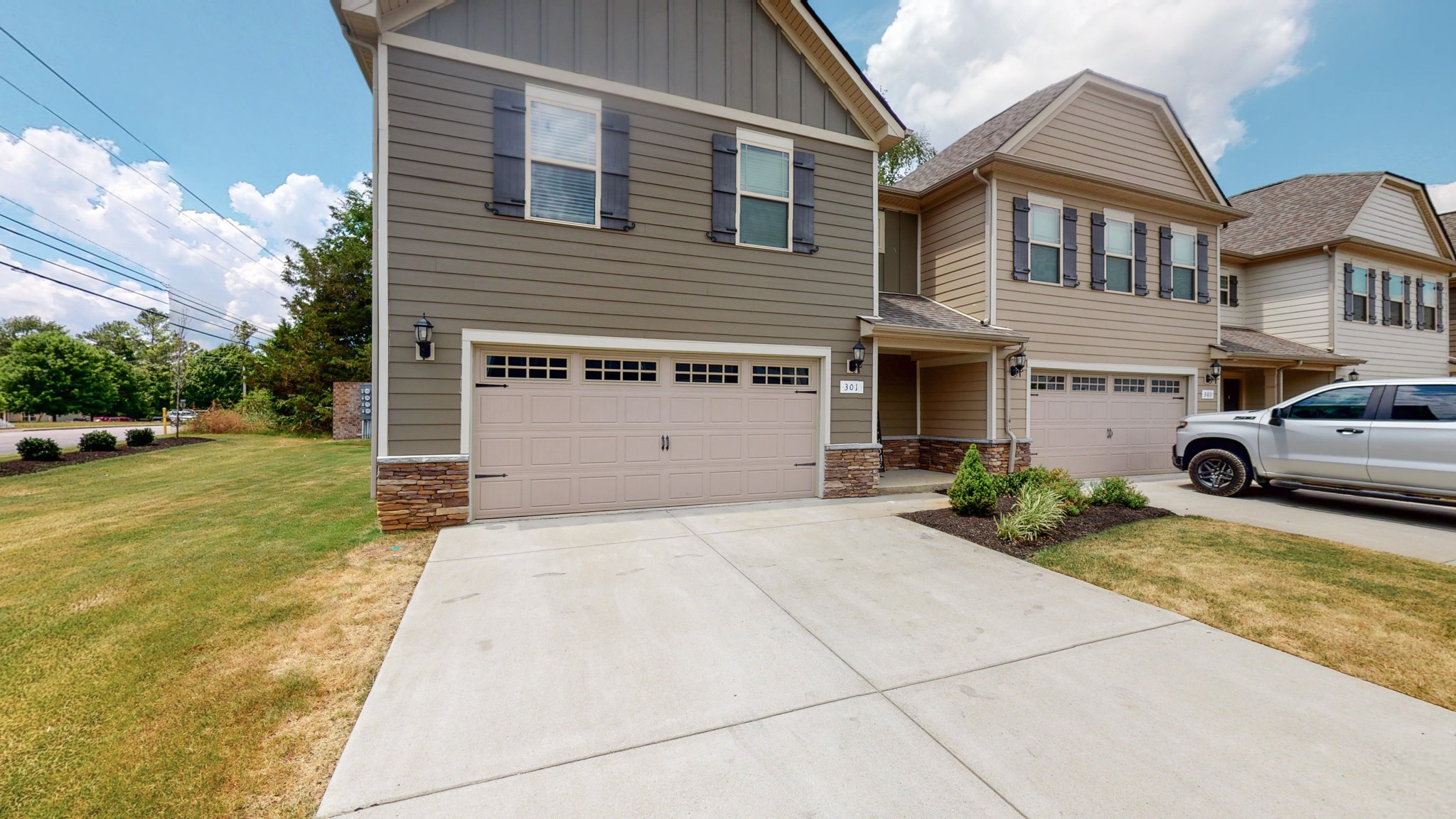 301 Homer Jackson Drive Smyrna, TN 37167 - Photo 2 of 27 a house view with a garden space