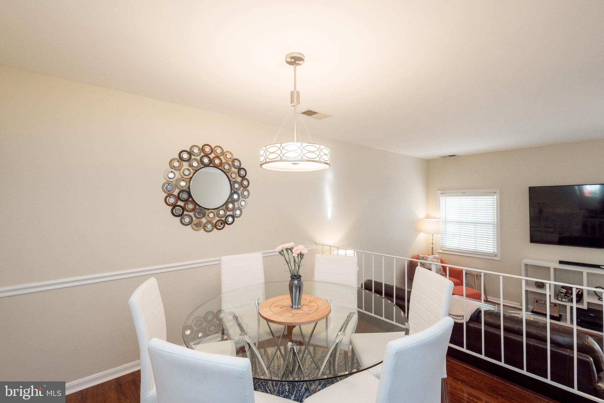 6030 Sweet Dale Court Springfield, VA 22152 - Photo 11 of 37