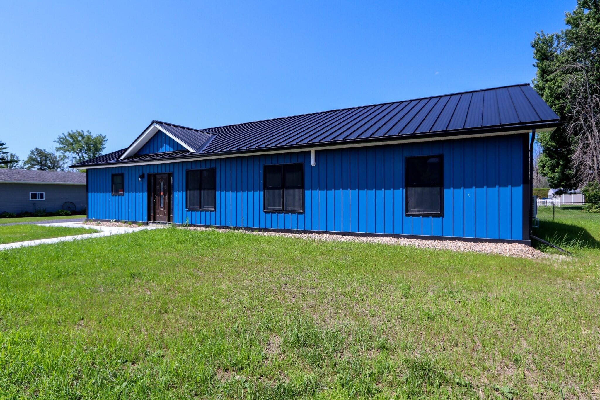 28 Delaware Street Rouses Point, NY 12979 - Photo 2 of 39