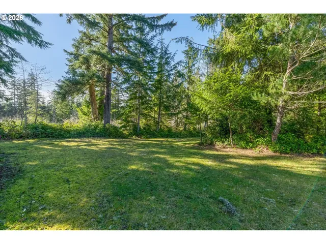 a view of a golf course