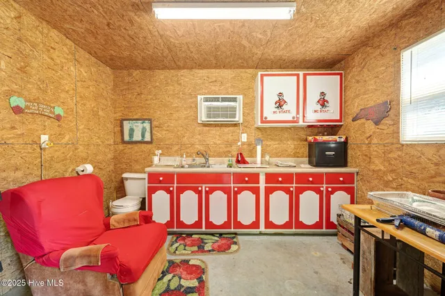 $359,000 | 126 Henry Middleton Road, Warsaw, NC 28398