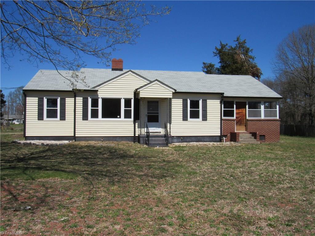2914 Hickory Tree Road Winston-Salem, NC 27127 - Photo 1 of 10 Gallery Image 1