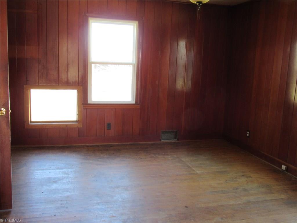 2914 Hickory Tree Road Winston-Salem, NC 27127 - Photo 9 of 10 Gallery Image 9