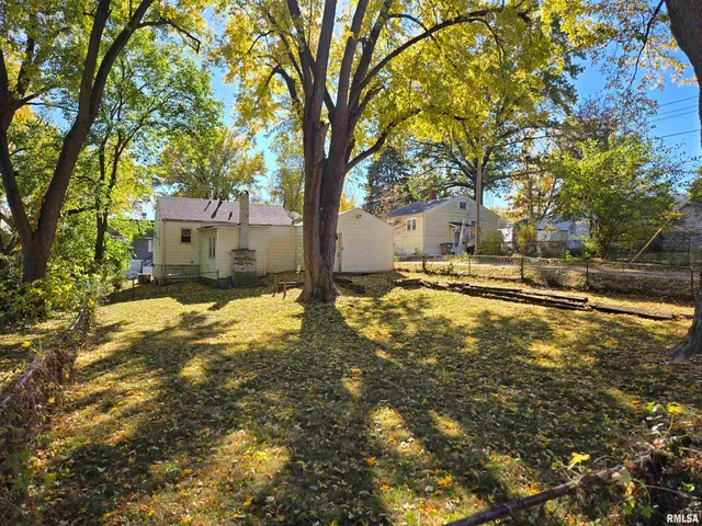 $98,000 | 635 West Herndon Street, Springfield, IL 62702