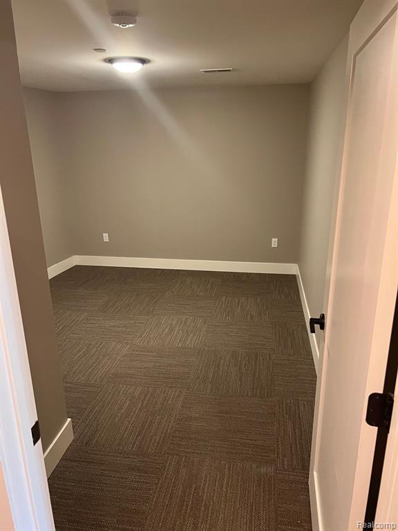 112 Walnut Boulevard, Unit 203 Rochester, MI 48307 - Photo 6 of 21