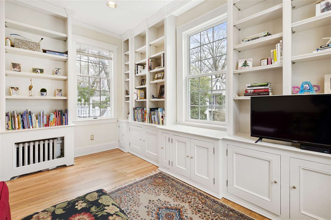 2214 Fairview Road Raleigh, NC 27608 - Photo 11 of 25 Photo 11