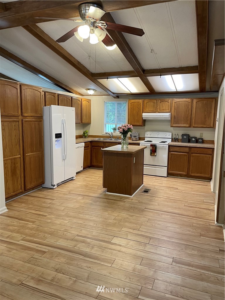 7347 Fair Oaks Road Southeast Olympia, WA 98513 - Photo 7 of 20 Gallery Image 7