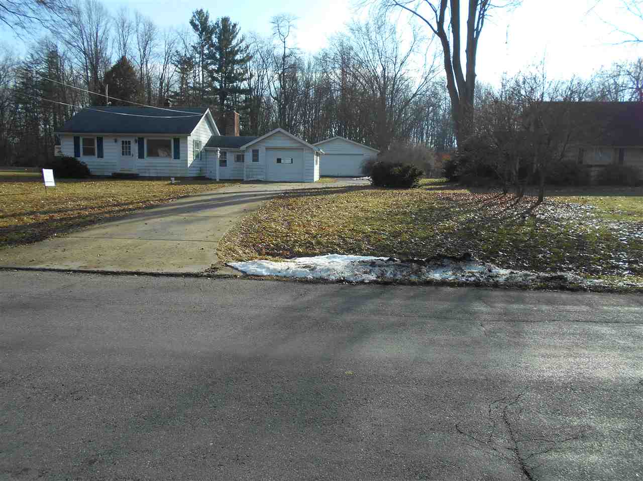 20416 Miller Road South Bend, IN 46614 - Photo 6 of 15 Gallery Image 6