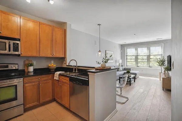 $3,200 | 24 Ave At Port Imperial, Unit 226X, West New York, NJ 07093
