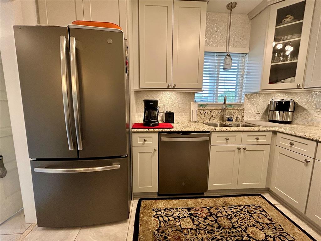 2436 Rhodesian Drive, Unit 42 Clearwater, FL 33763 - Photo 8 of 51
