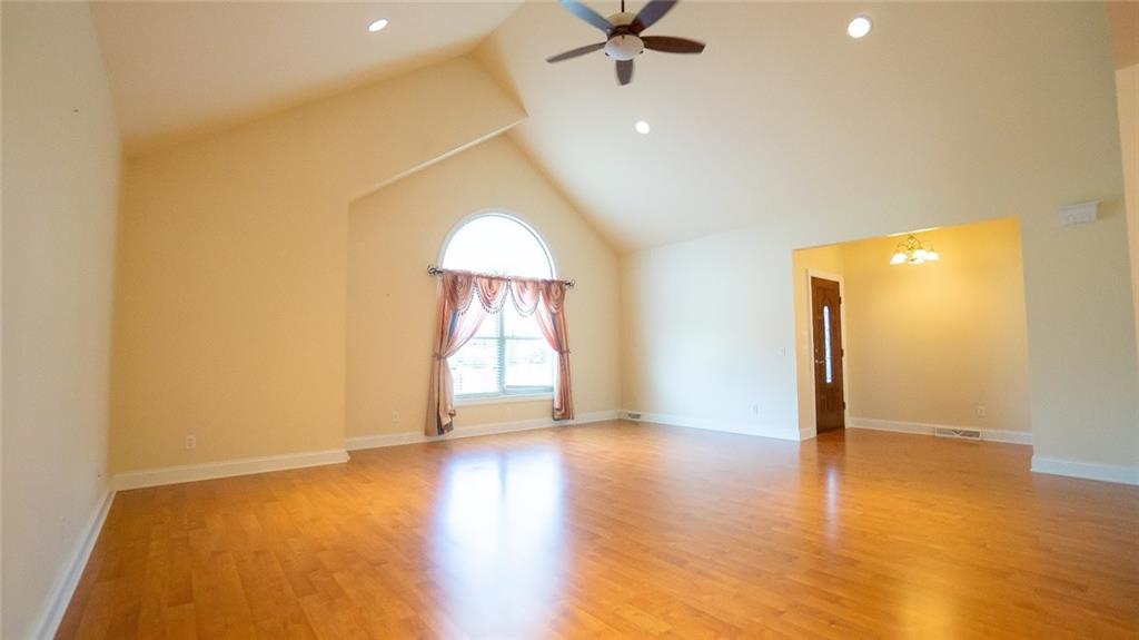 129 Mercer Street Butler, PA 16001 - Photo 5 of 21 Gallery Image 5
