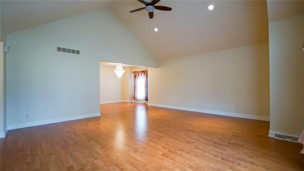 129 Mercer Street Butler, PA 16001 - Photo 6 of 21 Gallery Image 6