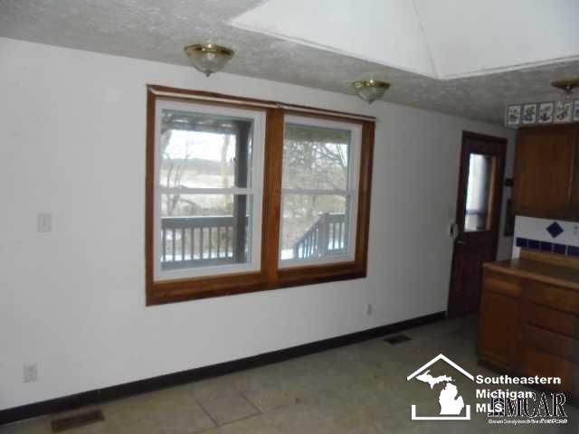 5745 Shepherd Road Adrian, MI 49221 - Photo 11 of 42