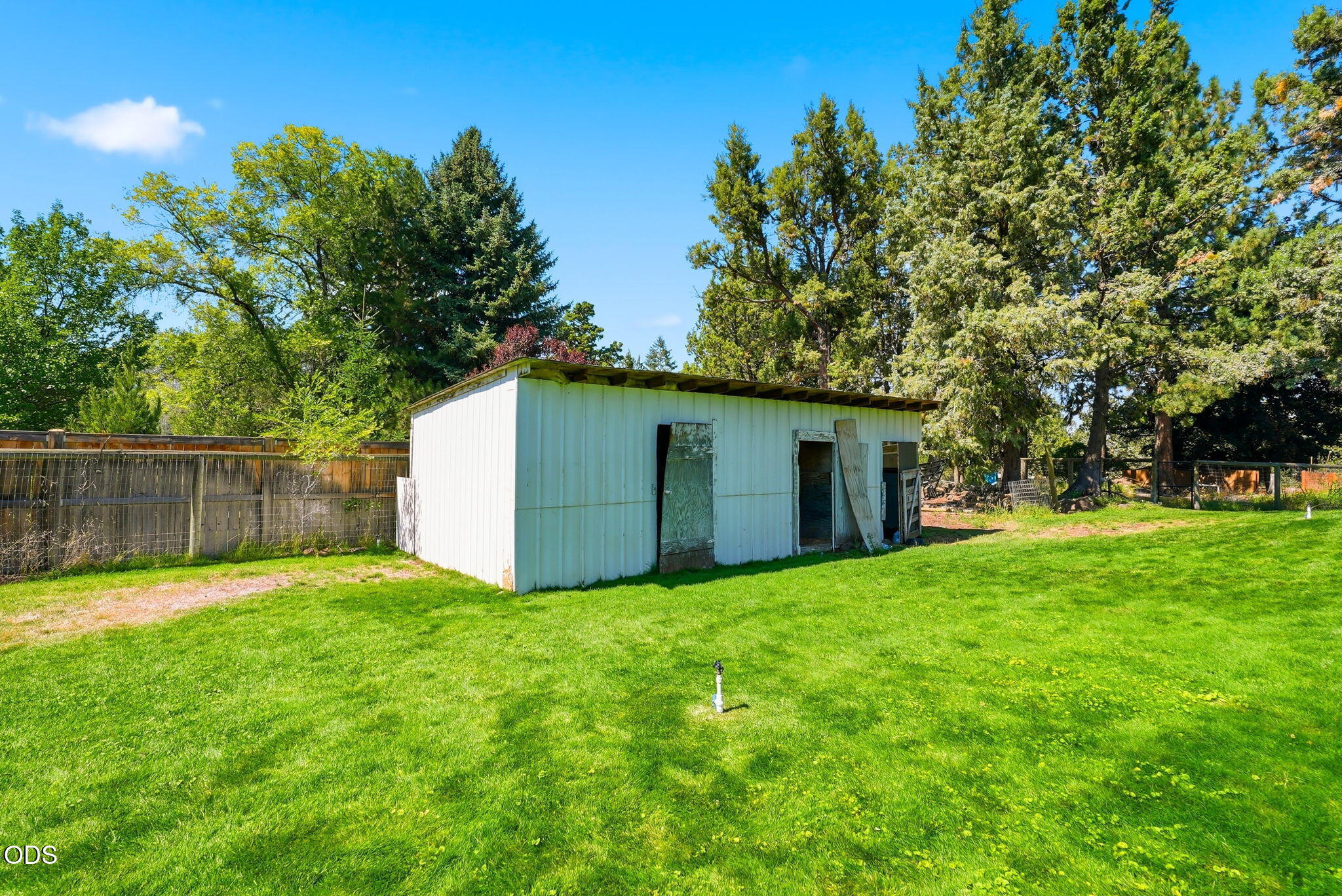 63825 Scenic Drive Bend, OR 97703 - Photo 42 of 65 Gallery Image 42