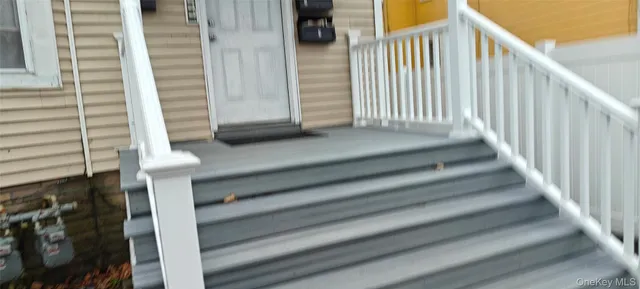 $2,200 | 104 Winnikee Avenue, Unit 3, Poughkeepsie, NY 12601