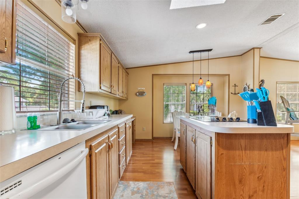 7261 Aberdeen Court Weeki Wachee, FL 34607 - Photo 13 of 56 Gallery Image 13