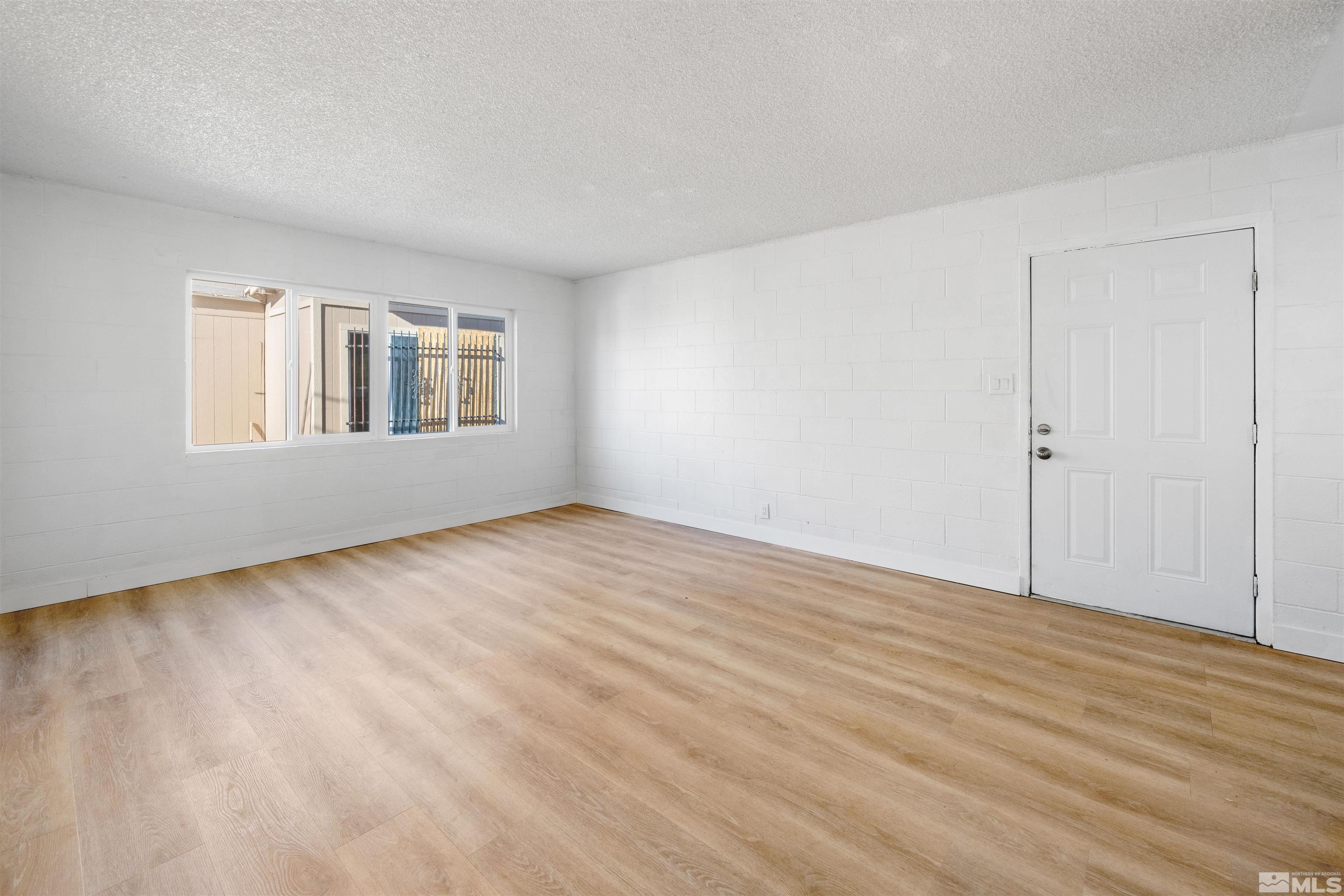 2285 Patton Drive Reno, NV 89512 - Photo 5 of 10 Photo 5