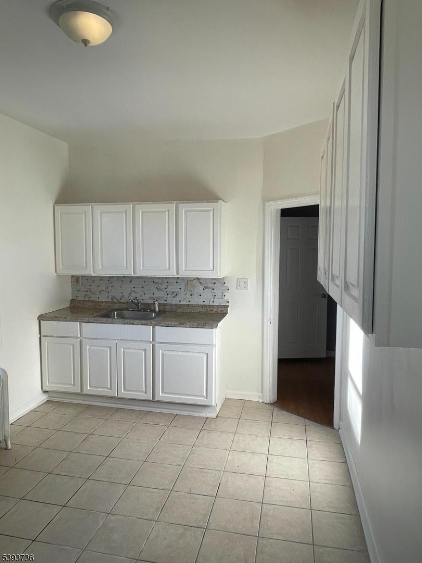 1116 Walnut Street, Unit 2 Linden, NJ 07036 - Photo 2 of 10