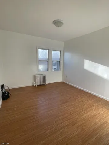 $2,500 | 1116 Walnut Street, Unit 2, Linden, NJ 07036