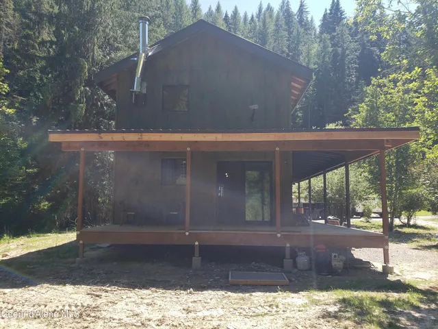 $850,000 | 1007 Ruby Creek Road, Naples, ID 83847