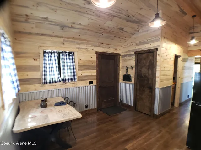 $850,000 | 1007 Ruby Creek Road, Naples, ID 83847