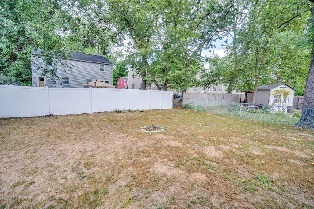 120 Hood Street Springfield, MA 01109 - Photo 30 of 31 Gallery Image 30
