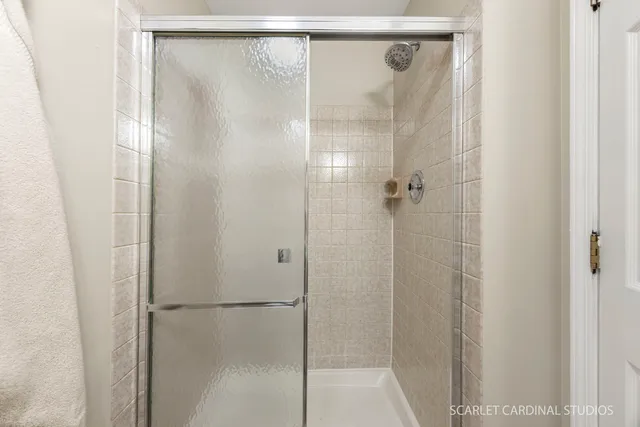 $515,000 | 2221 Woodland Circle, Naperville, IL 60565