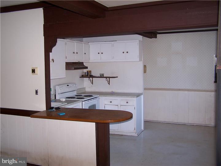 437 River Road Pipersville, PA 18947 - Photo 14 of 18 Kitchen