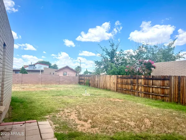 $1,500 | 5111 Paseo Las Palmas, Sierra Vista, AZ 85635