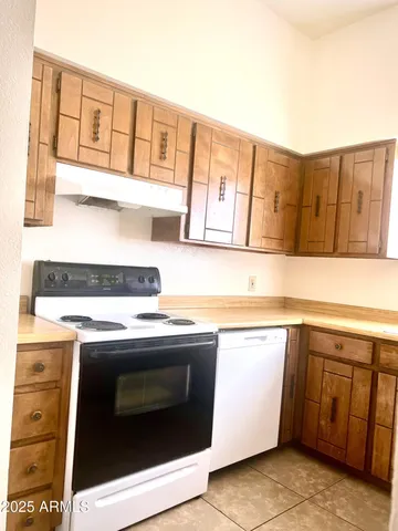 $1,500 | 5111 Paseo Las Palmas, Sierra Vista, AZ 85635