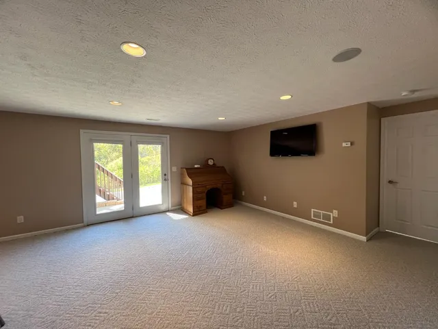 $335,000 | Undisclosed Address, Lawrenceburg, IN 47025