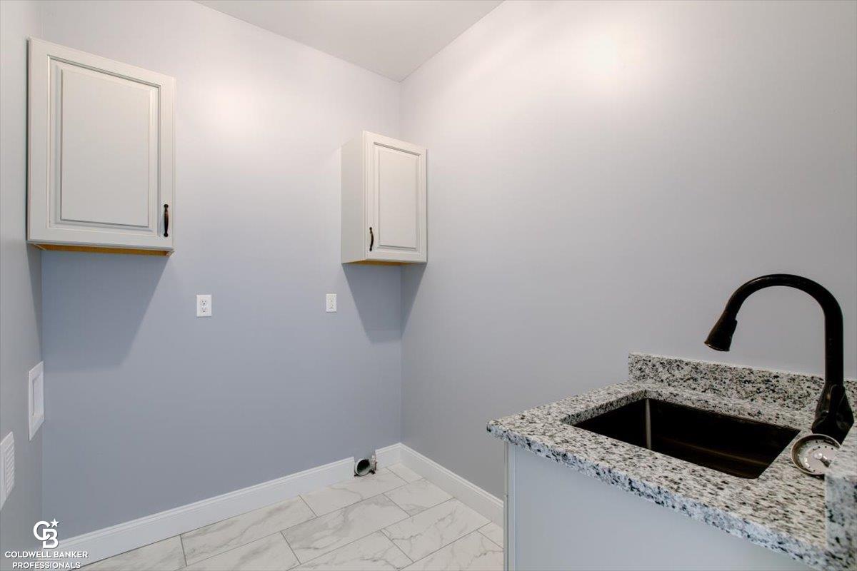 4078 Neuman Road St. Clair, MI 48079 - Photo 17 of 38 50115004-a4c39a46-924f-43c3-ae6f-7e00fcdf4f3a.JPG