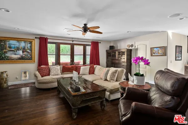 $30,000 | 1618 Stradella Road, Los Angeles, CA 90077