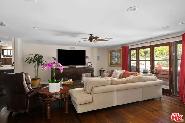 $30,000 | 1618 Stradella Road, Los Angeles, CA 90077