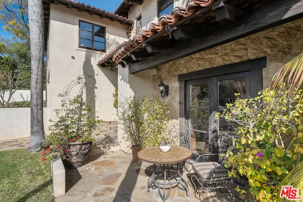 $30,000 | 1618 Stradella Road, Los Angeles, CA 90077