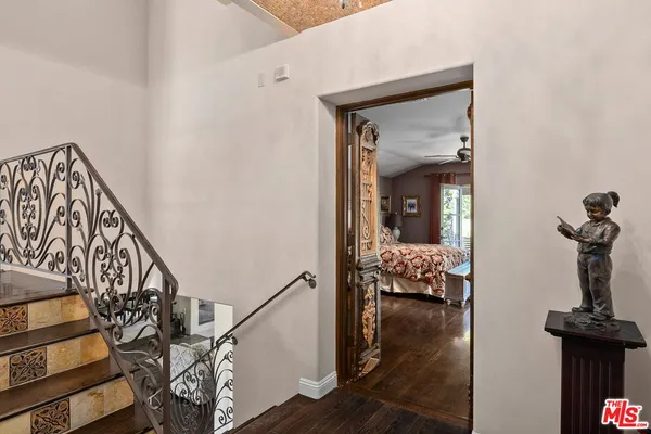 $30,000 | 1618 Stradella Road, Los Angeles, CA 90077