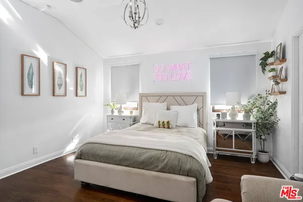 $30,000 | 1618 Stradella Road, Los Angeles, CA 90077