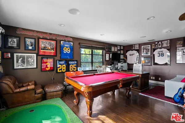 $30,000 | 1618 Stradella Road, Los Angeles, CA 90077