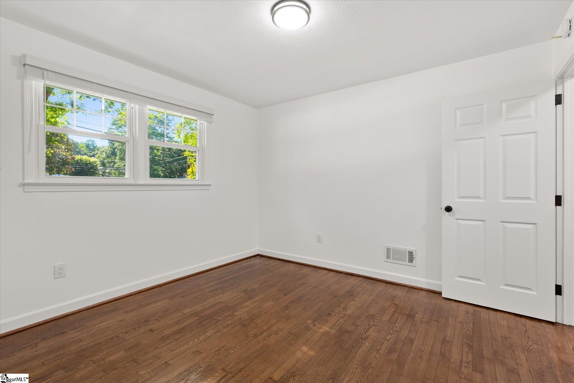 502 Hunts Bridge Road Greenville, SC 29617 - Photo 25 of 36