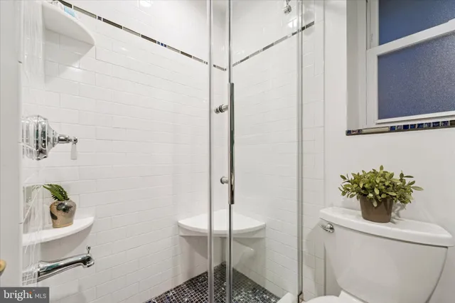 $234,999 | 536 Montrose Street, Unit A, Philadelphia, PA 19147